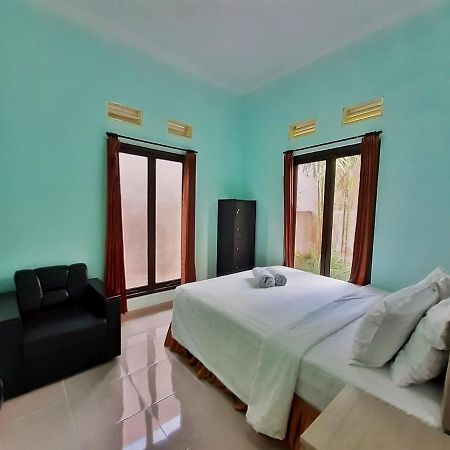 Villa 3 Bedroom Edelweis No. 7 Near Museum Angkut Бату Екстер'єр фото